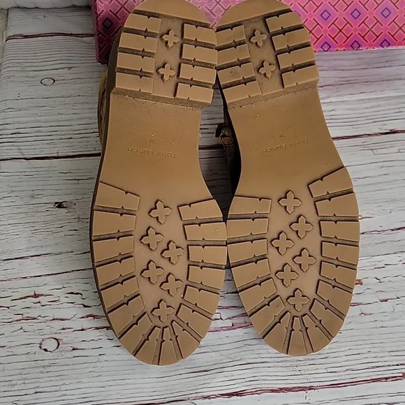 Tory Burch Miller Lug Sole Suede Bootie Size 7 - Picture 7 of 8